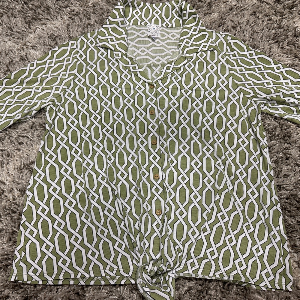 Naïf Button Down Blouse